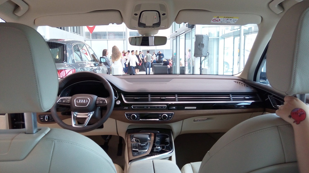 Audi Q7_new_NF_2015